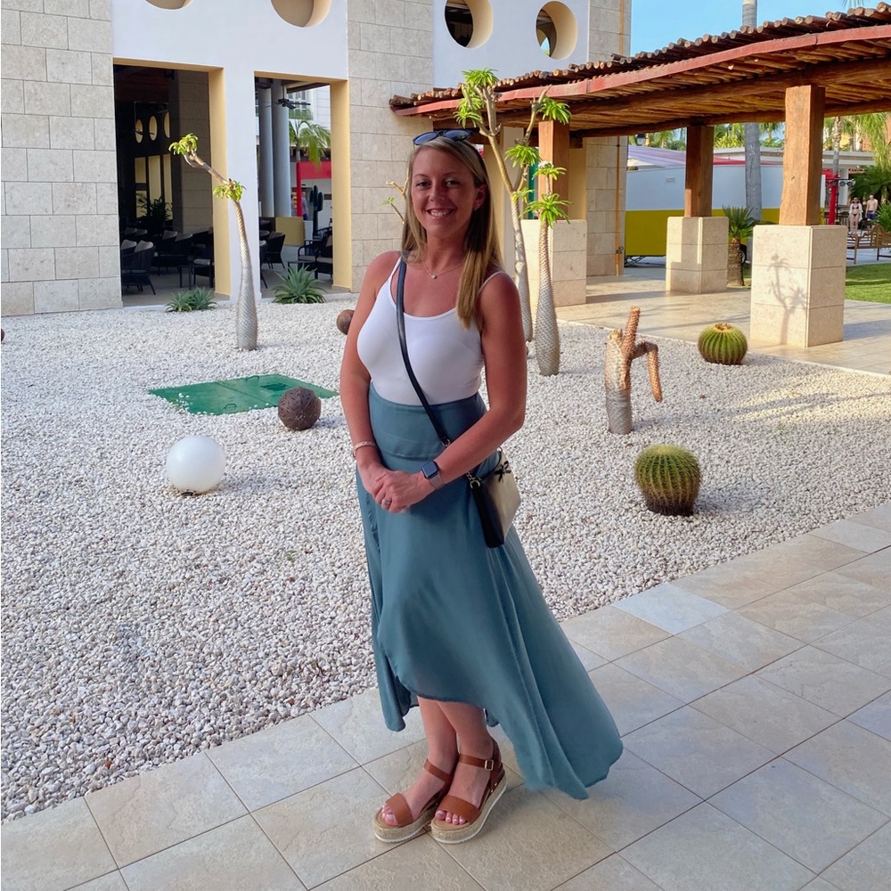 Meet your Posher, Lauren